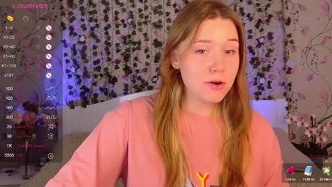 Snapshot of silent_princesses chatting on January 2025 03:32:01 PM Chloe online show from January 2025 03:32:01 PM