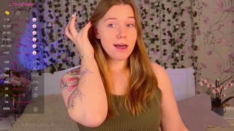 Snapshot of silent_princesses chatting on January 2025 07:41:01 AM Chloe online show from January 2025 07:41:01 AM