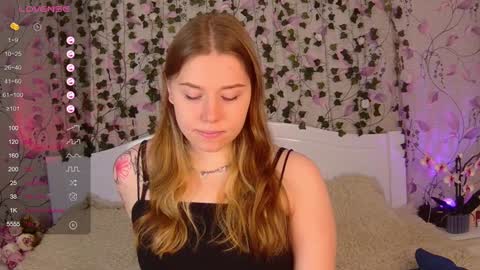 Snapshot of silent_princesses chatting on February 2025 07:13:02 AM Chloe online show from February 2025 07:13:02 AM