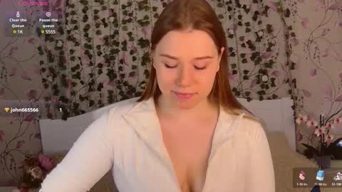 Snapshot of silent_princesses chatting on February 2025 04:42:02 AM Chloe online show from February 2025 04:42:02 AM