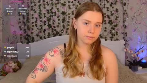 Snapshot of silent_princesses chatting on February 2025 07:23:02 AM Chloe online show from February 2025 07:23:02 AM