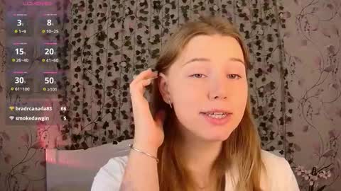 Snapshot of silent_princesses chatting on September 2025 04:56:02 AM Chloe online show from September 2025 04:56:02 AM