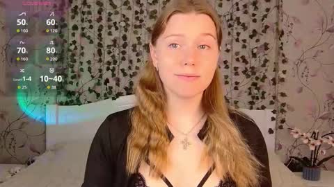 Snapshot of silent_princesses chatting on September 2025 05:31:01 AM Chloe online show from September 2025 05:31:01 AM