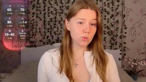 Snapshot of silent_princesses chatting on September 2025 04:36:01 AM Chloe online show from September 2025 04:36:01 AM