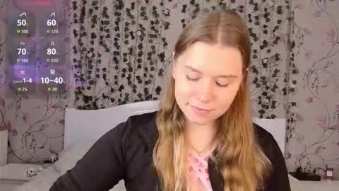 Snapshot of silent_princesses chatting on October 2025 05:19:02 AM Chloe online show from October 2025 05:19:02 AM