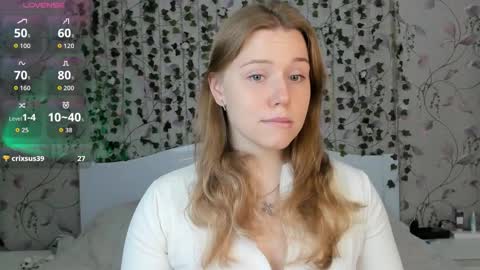 Snapshot of silent_princesses chatting on November 2025 05:29:02 AM Chloe online show from November 2025 05:29:02 AM