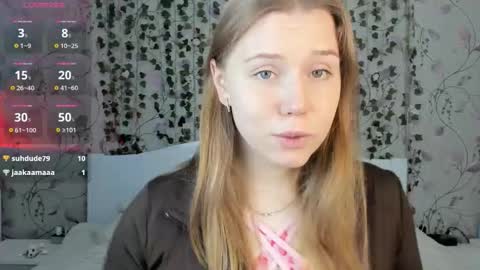 Snapshot of silent_princesses chatting on November 2025 05:18:02 AM Chloe online show from November 2025 05:18:02 AM