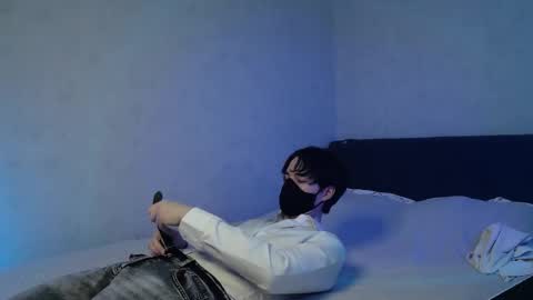 Snapshot of silinti chatting on December 2025 09:46:02 AM Silinti online show from December 2025 09:46:02 AM