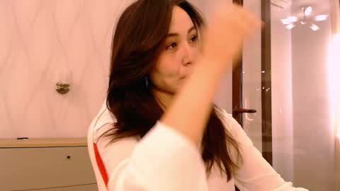 silk_ann online show from September 2025 04:45:02 AM