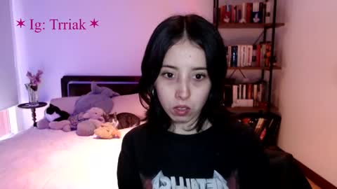 Snapshot of silkbite chatting on March 2026 09:44:02 PM silkbite online show from March 2026 09:44:02 PM