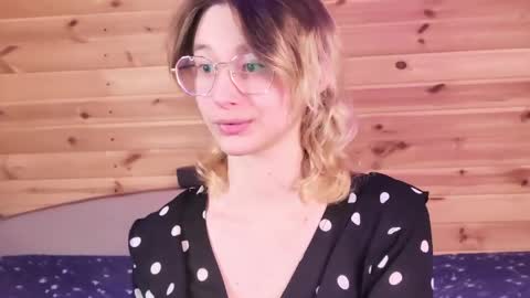 Snapshot of silva_tailll chatting on April 2026 06:10:01 PM silva online show from April 2026 06:10:01 PM