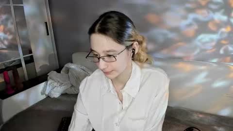 Kate online show from March 2026 08:15:02 PM