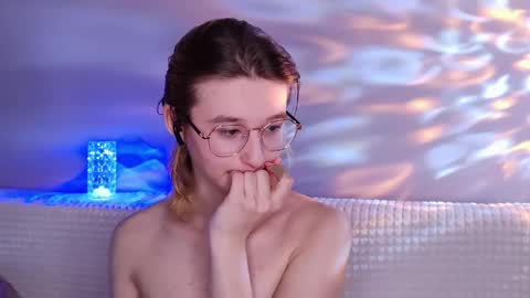 Kate online show from March 2026 06:12:02 PM