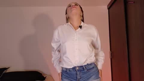 silavna249 online show from March 2026 12:11:02 PM