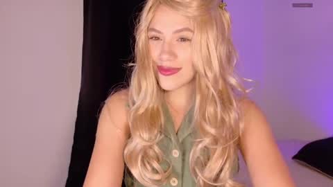 silavna249 online show from April 2026 08:15:02 PM