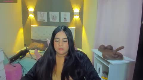 Silvana cruzzz online show from October 2025 03:35:01 AM