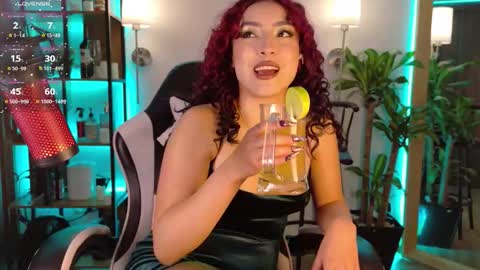 Silvana  online show from March 2026 11:19:02 PM