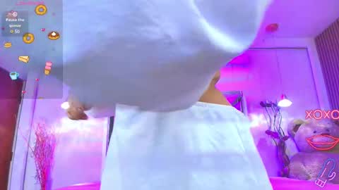 SIlvana  online show from March 2025 12:33:02 PM