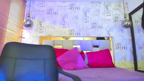 SIlvana  online show from February 2026 09:33:01 PM