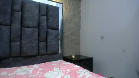 Snapshot of silvanacutefon chatting on May 2026 02:07:02 AM silvanacutefon online show from May 2026 02:07:02 AM