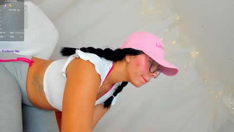 Silvanna online show from February 2025 03:15:02 PM