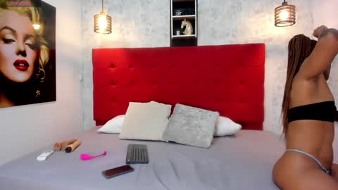 Snapshot of silvannafit chatting on January 2025 12:13:01 PM Silvana Fit online show from January 2025 12:13:01 PM