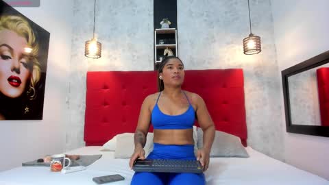 Snapshot of silvannafit chatting on February 2025 12:33:01 PM Silvana Fit online show from February 2025 12:33:01 PM