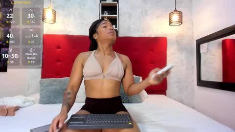 Snapshot of silvannafit chatting on March 2025 12:36:02 PM Silvana Fit online show from March 2025 12:36:02 PM