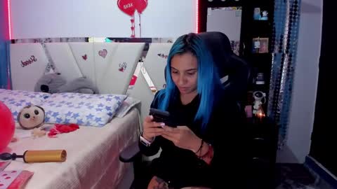   powder    online show from February 2025 01:45:02 AM