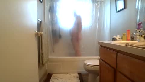 silverdragon70 online show from September 2025 08:03:01 PM