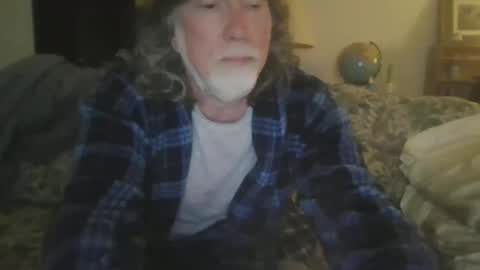 silverfunfox online show from March 2026 11:01:01 PM