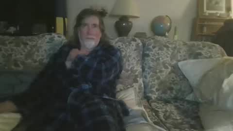 silverfunfox online show from March 2026 04:16:01 AM