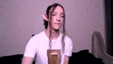 Snapshot of silvermuse chatting on October 2025 02:44:01 AM silvermuse online show from October 2025 02:44:01 AM