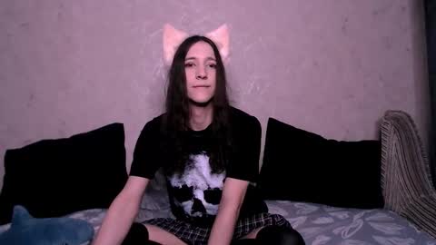 Snapshot of silvermuse chatting on November 2025 09:03:02 PM silvermuse online show from November 2025 09:03:02 PM