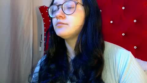 silvia_ls online show from December 2025 09:53:01 PM