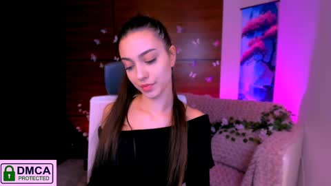 Snapshot of silvia_queen1 chatting on December 2024 08:23:01 PM Silvia nude in pvt online show from December 2024 08:23:01 PM