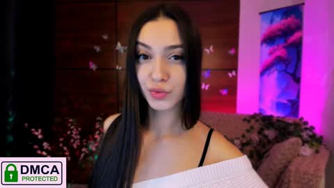 Snapshot of silvia_queen1 chatting on January 2025 09:57:01 PM Silvia nude in pvt online show from January 2025 09:57:01 PM