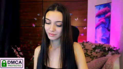 Snapshot of silvia_queen1 chatting on January 2025 01:00:02 AM Silvia nude in pvt online show from January 2025 01:00:02 AM