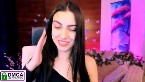 Snapshot of silvia_queen1 chatting on January 2025 01:37:02 AM Silvia nude in pvt online show from January 2025 01:37:02 AM