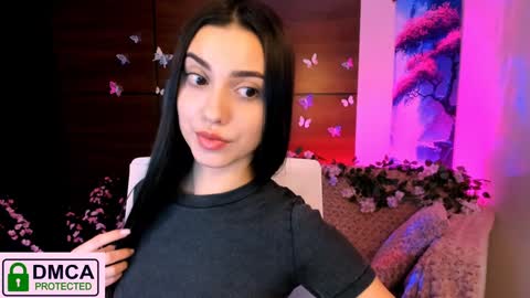 Snapshot of silvia_queen1 chatting on January 2025 03:15:01 AM Silvia nude in pvt online show from January 2025 03:15:01 AM