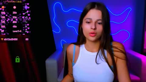 Snapshot of silvia_queen1 chatting on September 2025 10:14:02 PM Silvia nude in pvt online show from September 2025 10:14:02 PM