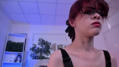 Wendy help me get get 69 likes  online show from September 2025 06:37:02 AM