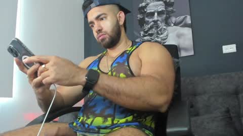 simon_leon01 online show from January 2025 01:00:02 PM