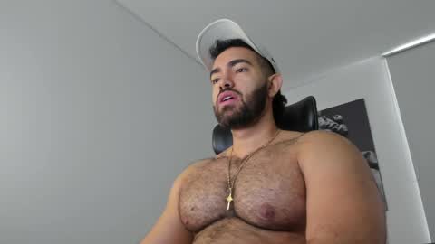 Snapshot of simon_leon01 chatting on April 2026 11:37:01 AM simon_leon01 online show from April 2026 11:37:01 AM