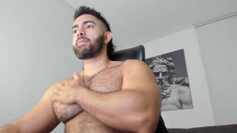 Snapshot of simon_leon01 chatting on May 2026 01:12:02 AM simon_leon01 online show from May 2026 01:12:02 AM