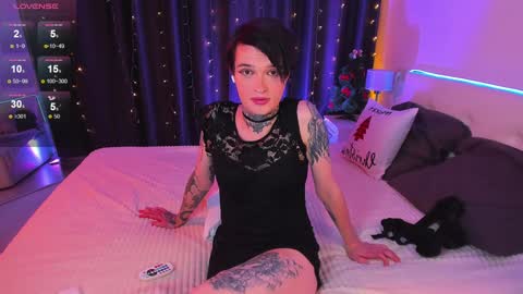 Simona online show from December 2024 01:14:01 PM