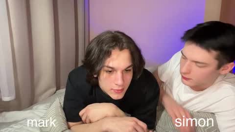 Snapshot of simonsecrett chatting on March 2026 08:15:01 PM Simon online show from March 2026 08:15:01 PM