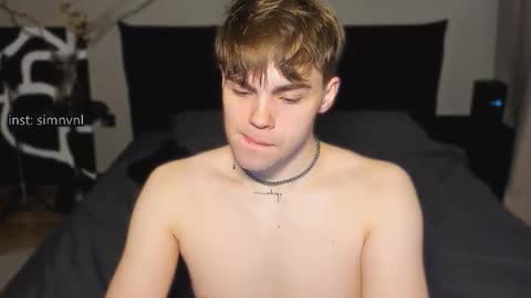 Simon online show from December 2025 08:51:01 PM