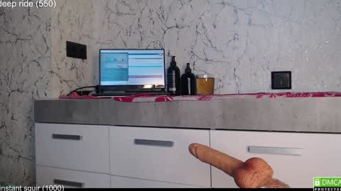 Snapshot of simplegirl1996 chatting on September 2025 06:47:02 AM regina online show from September 2025 06:47:02 AM