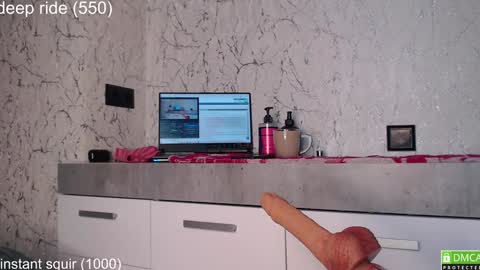 Snapshot of simplegirl1996 chatting on October 2025 07:52:02 AM regina online show from October 2025 07:52:02 AM